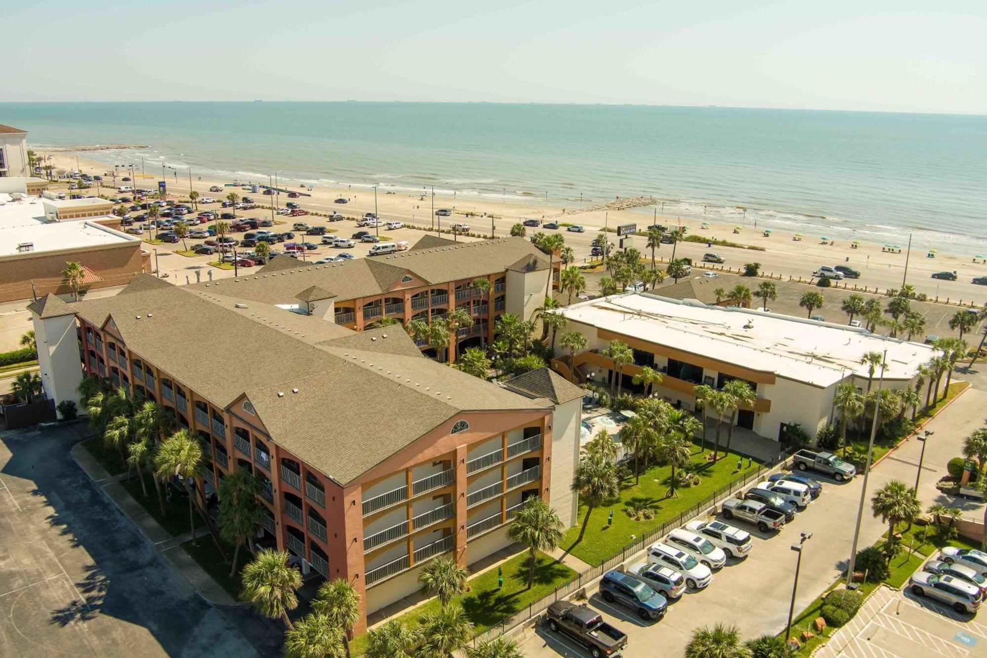 Beachfront Palms Hotel Galveston Exterior photo